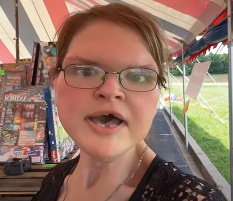 1000-Lb Sisters: Season 7. Tammy Slaton Leave now with your child and